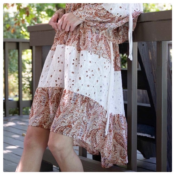 Take me to the Country Paisley Printed Dress - Picture 7 of 10